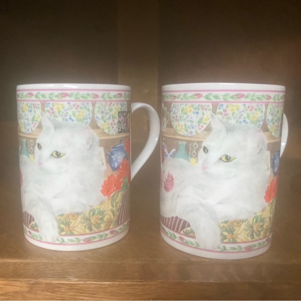 Queen’s Fine Bone China Cozy Cats Cups Mugs